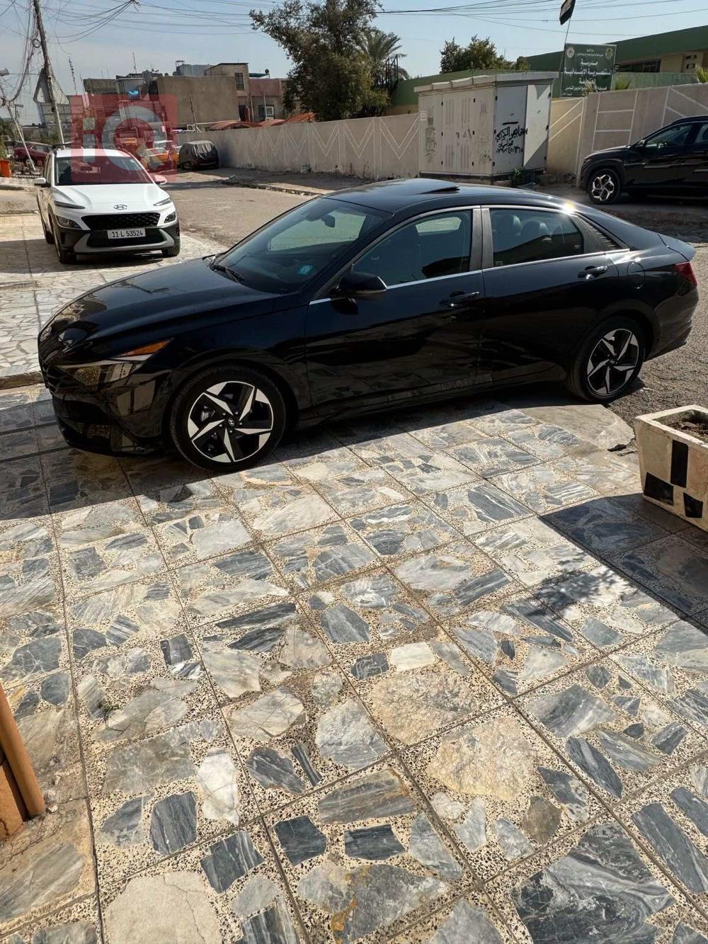 هیوندای ئەلەنترا